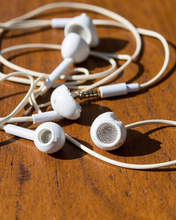 earbuds pose health risks